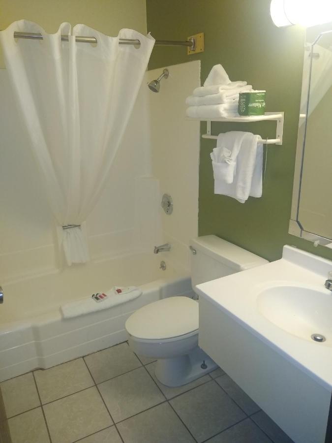 Super 8 By Wyndham Craig Hotel Ngoại thất bức ảnh